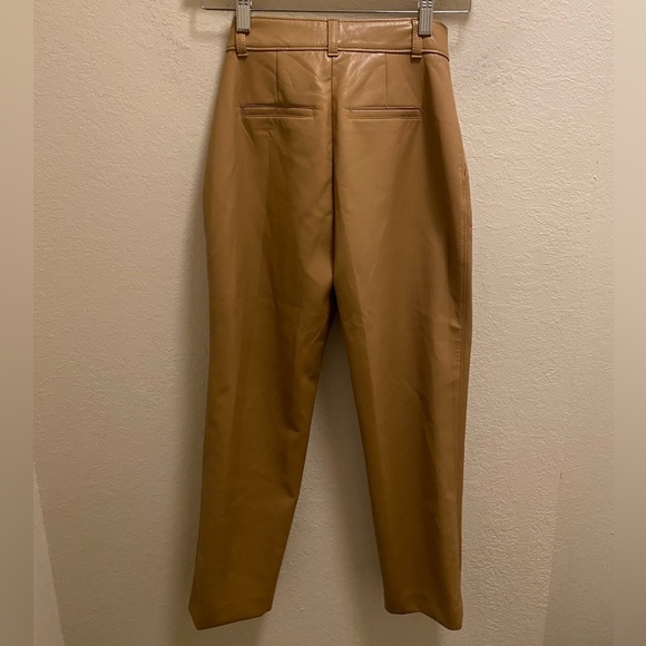 Aritzia Babaton Vegan Leather Command Cropped Pant In Camel Size 00 - Picture 9 of 12